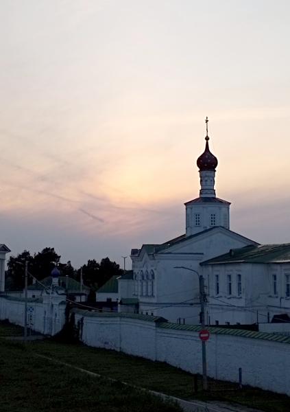 Рязанцев предупредили о ливне и грозе